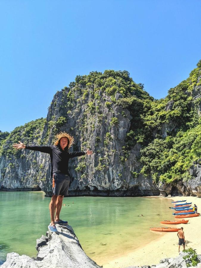 Tuấn Hà Boutique Hotel Dong Khe Sau Esterno foto