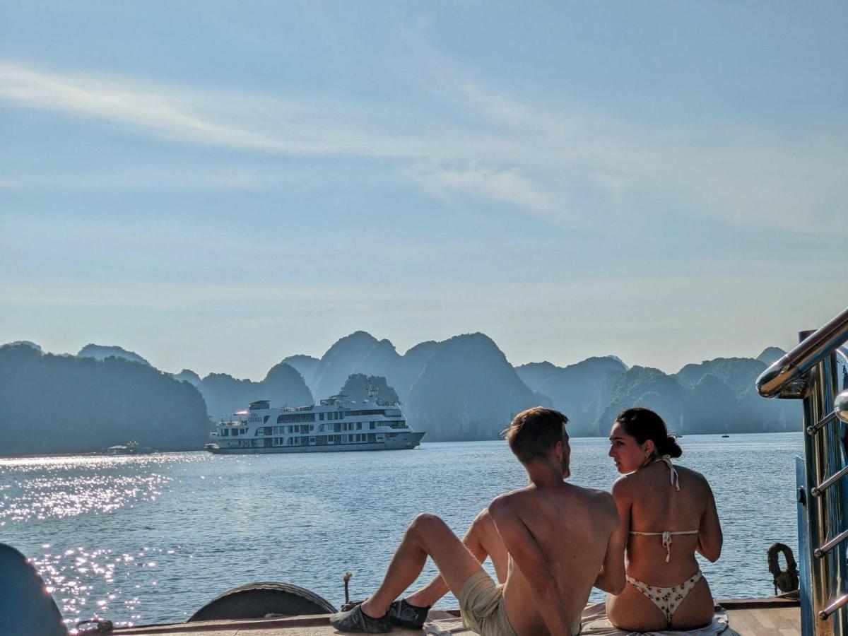 Tuấn Hà Boutique Hotel Dong Khe Sau Esterno foto